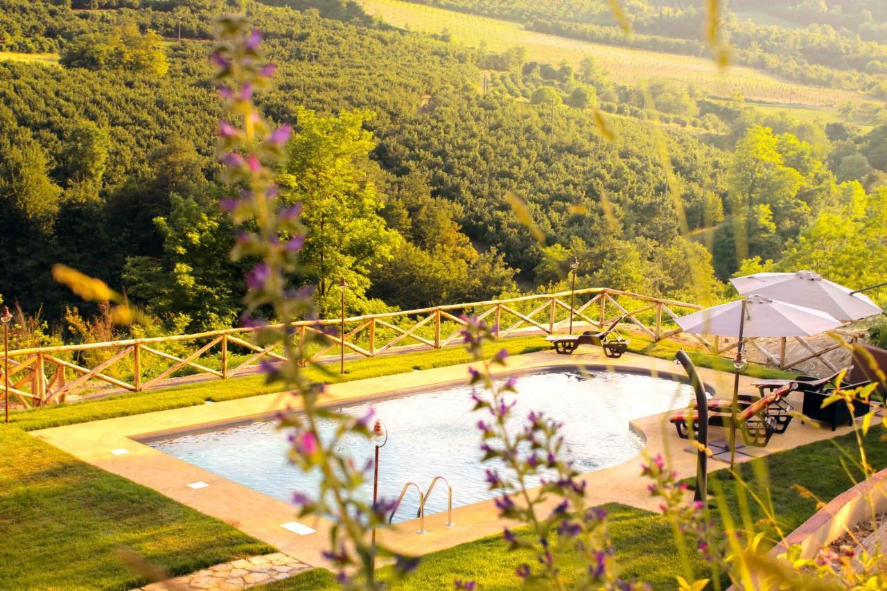Le Stanze Della Musica Hotel Borgomale Exterior photo